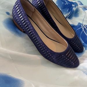 Hush Puppies Blue Suede Embellished Flats Sz 8.5